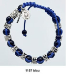 Armband mit Glasperlen und Anhänger 