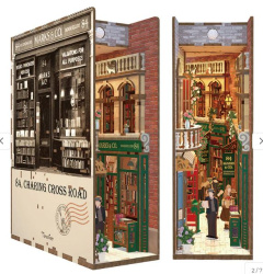 Book Nook - 84 Charing Cross Road 